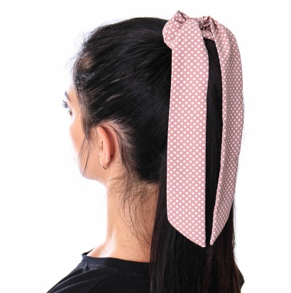Резинка для волос объёмная с лентами " NO8 " дымчато-розовая фото 96864