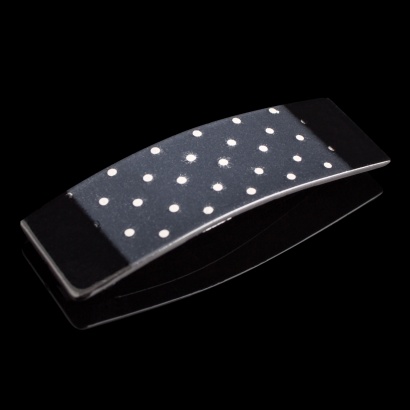 Заколка-зажим с пластиковым декором " KRA-1018 " прямоугольная чёрная в горошек фото 102377