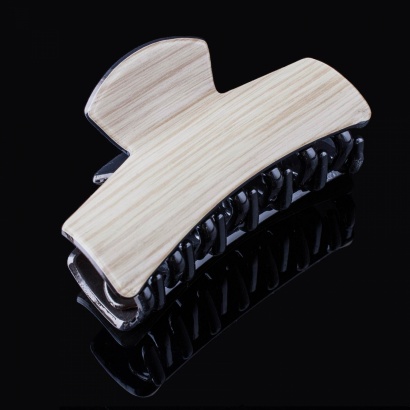 Заколка-краб пластиковая с имитацией древесины " KRA-351 " бежевая/чёрная фото 97630