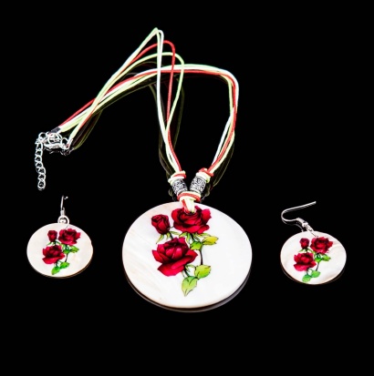 Комплект украшений на шнурке подвеска + серьги " Rose flower " 1шт (93) фото 65875